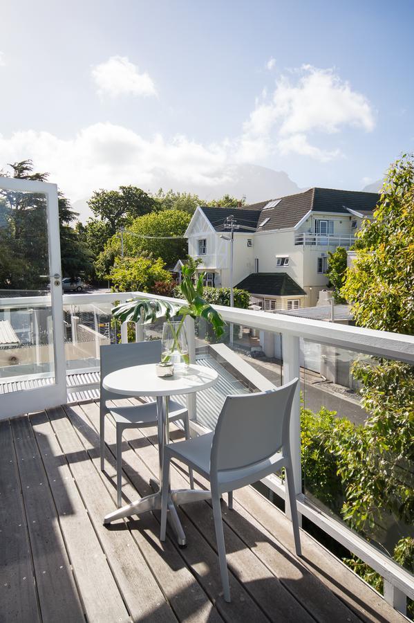Cricklewood Place - Luxury Holiday Homes Кейптаун Екстериор снимка