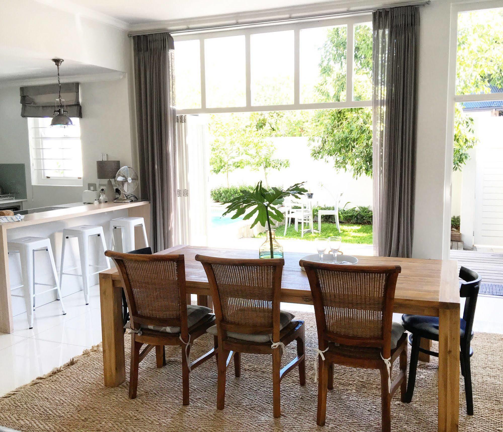 Cricklewood Place - Luxury Holiday Homes Кейптаун Екстериор снимка
