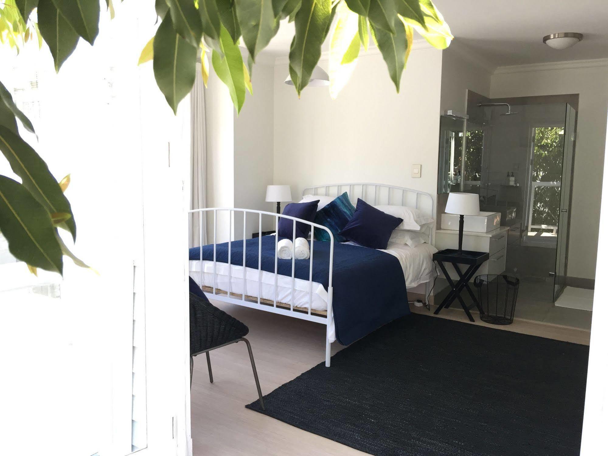 Cricklewood Place - Luxury Holiday Homes Кейптаун Екстериор снимка